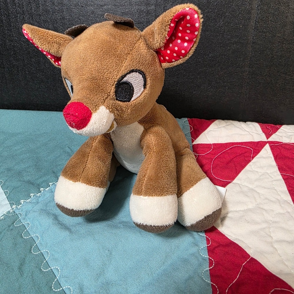 Kids Preferred Rudolph the Red-Nosed Reindeer Baby Rattle Plush Kids 7" Brown